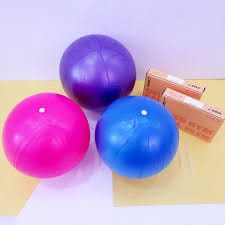 فروشگاه پوشاک و تجهیزات ورزشی شهرآرا