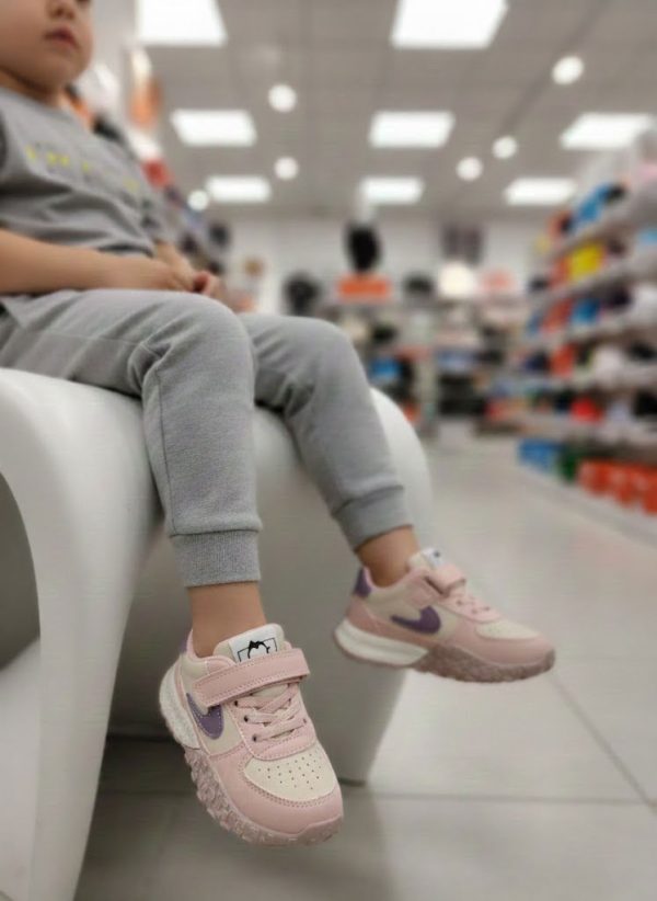 اسپرت بچه گانه 1650bچسبی